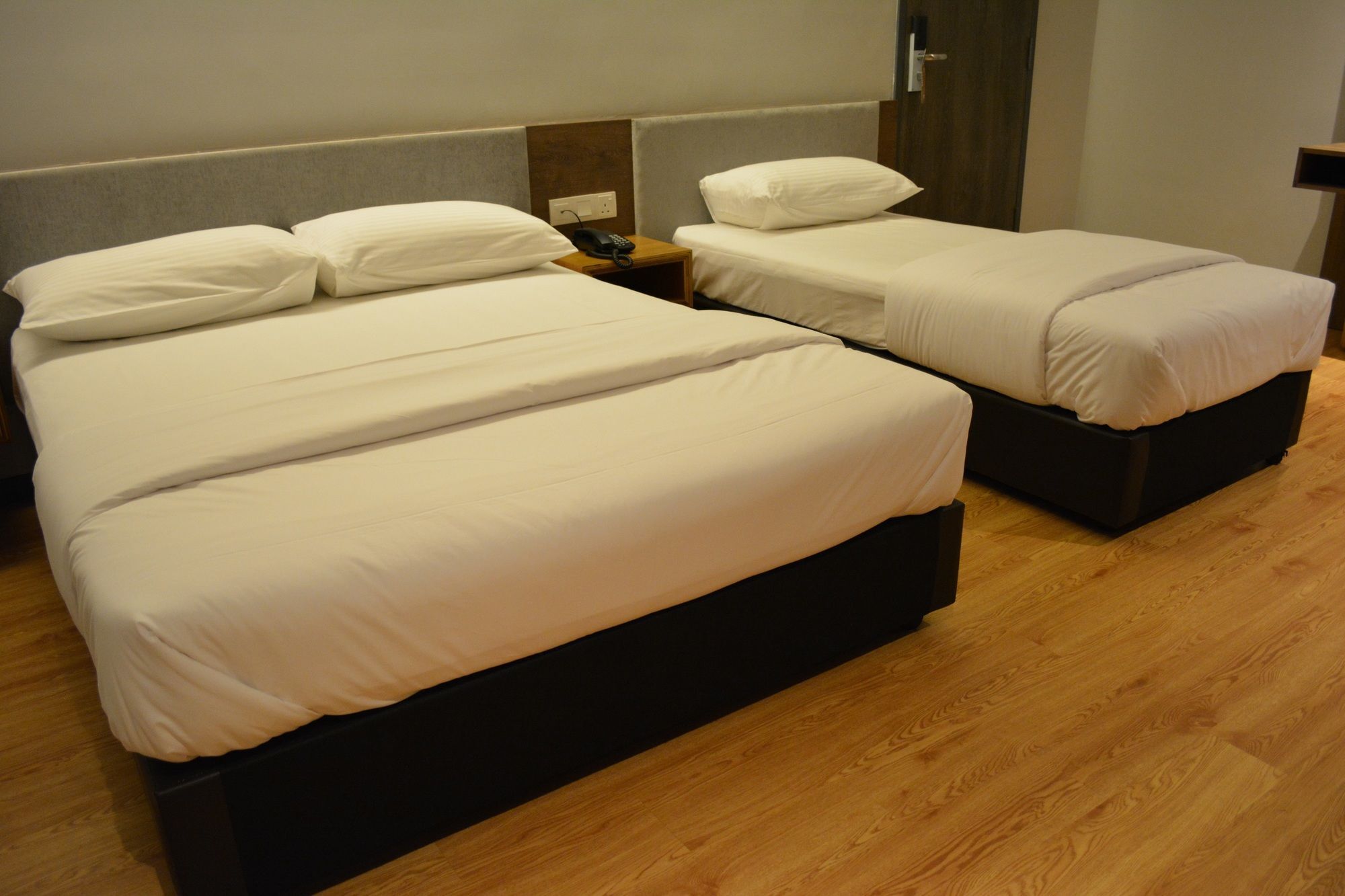 Go Hotel Subang Jaya Buitenkant foto