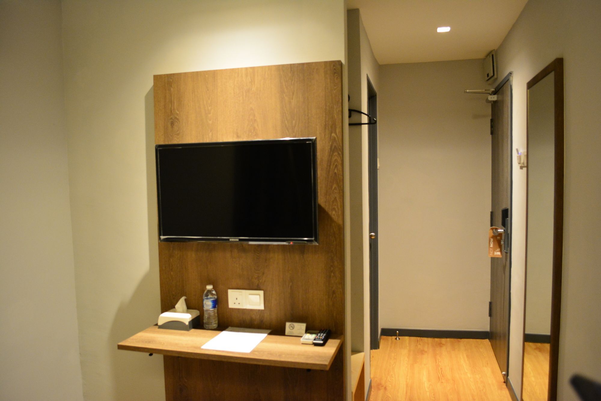Go Hotel Subang Jaya Buitenkant foto